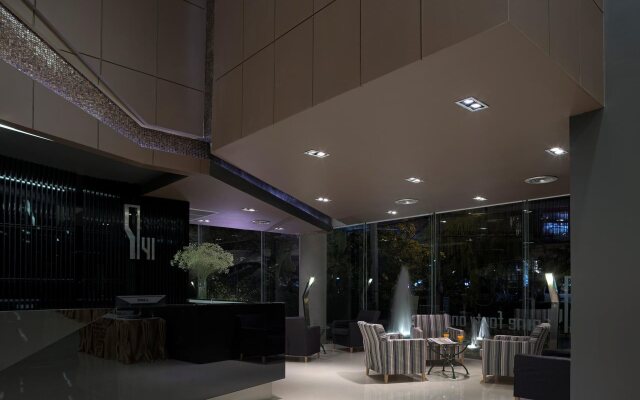 Nine Forty One Hotel