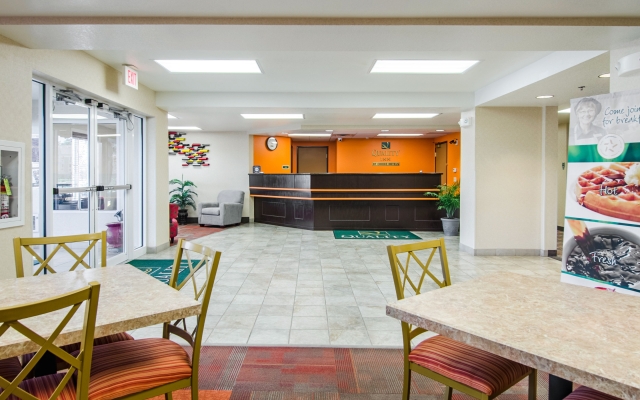 Comfort Inn and Suites Pittsburg