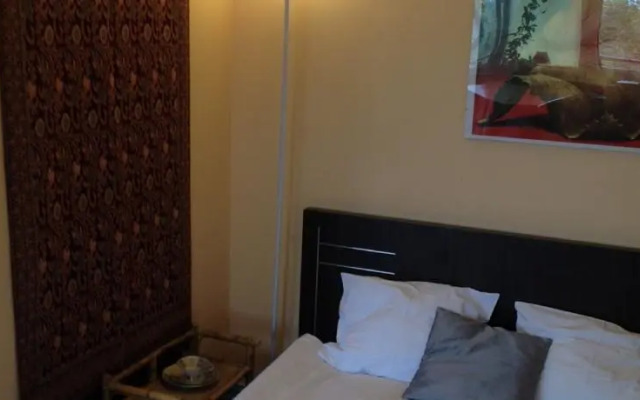 Roommate Apartments Wyzwolenia