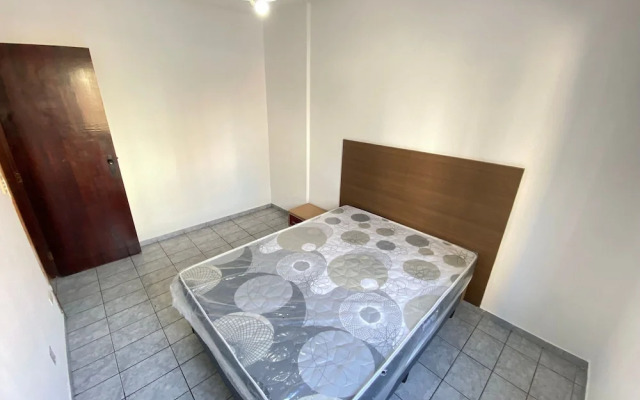 Pé na areia Canto do Forte III