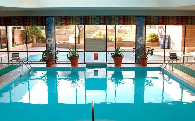 Newark Liberty International Airport Marriott