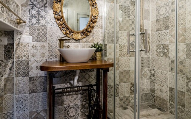 Piccola Luna Cozy Home