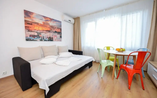 Bucharest Apartment - Cismigiu Gardens