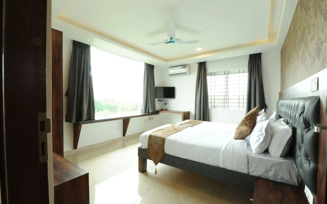Hotel Golden Evana