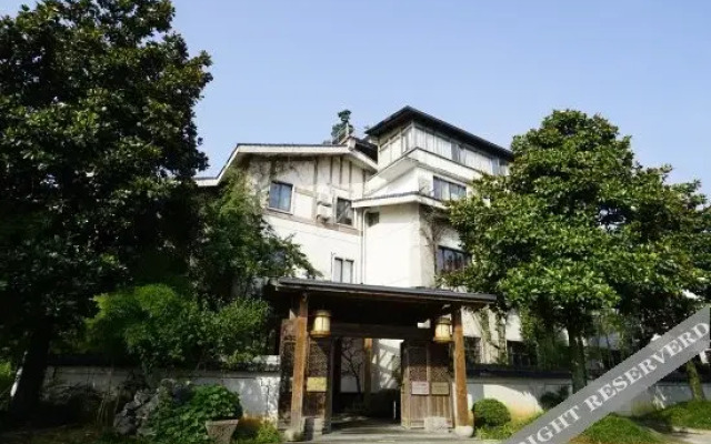 Taohuayuan Hostel
