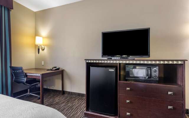 Best Western Mineola Inn