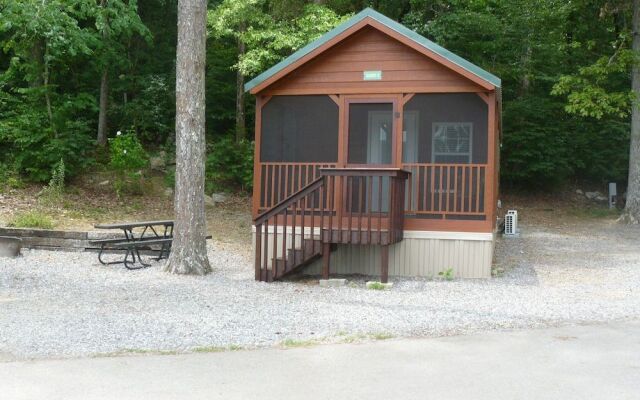 Lake Guntersville State Park RRM Cabins