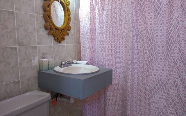 Hotel Lola Atlachinolli