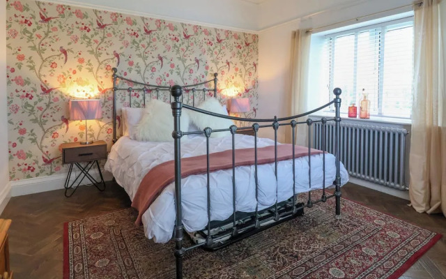 The Manor House Skerry Vore