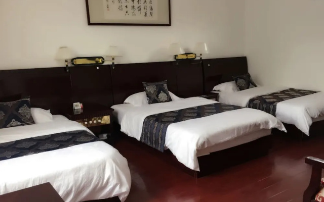 WEI SHAN Hotel – Guest Rooms – Nanzhao