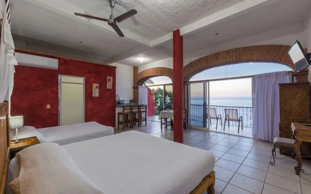Traditional Sierra Leon Oceanfront Rooms
