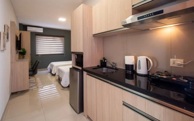 Equipetrol Suites Apart Hotel