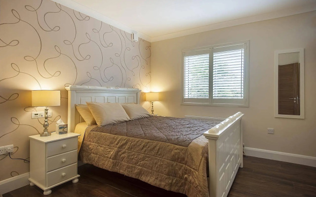 Sea Breeze Lodge B&B