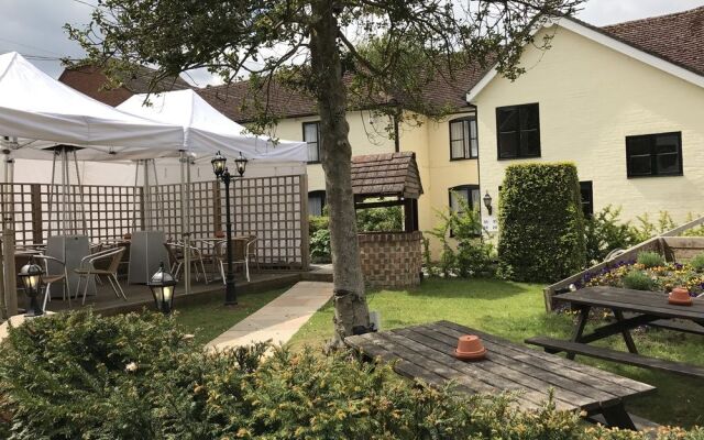 Hare & Hounds Newbury