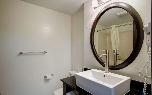 Americas Best Value Inn Heath Newark