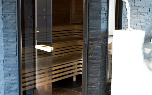 Sky Hotel Cloppenburg