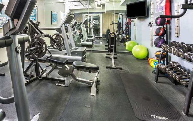 Days Inn by Wyndham Virginia Beach At The Beach