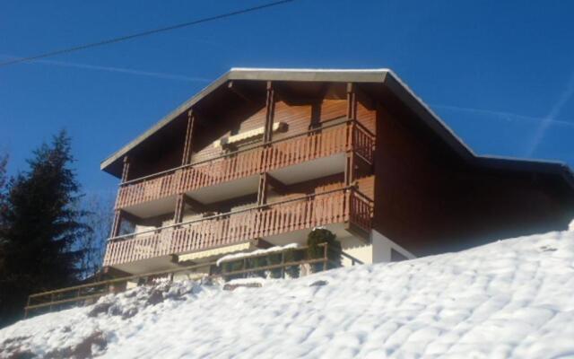 Appartement La Clusaz, 2 pièces, 5 personnes - FR-1-459-98
