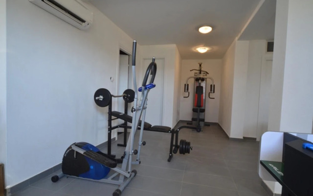 Villas in Kanfanar With 4 Bedrooms and 5 Bathrooms