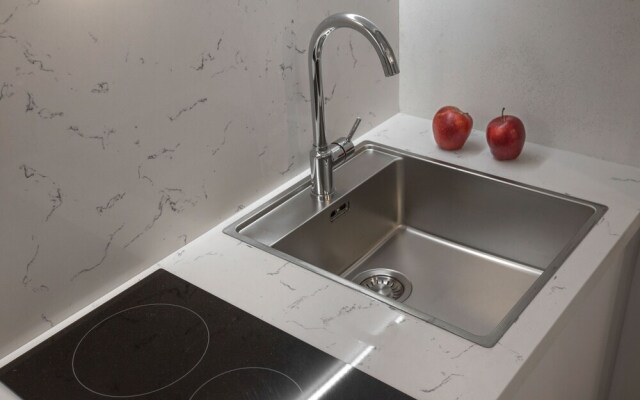 Nikis Suites Syntagma-Plaka 3 by GHH