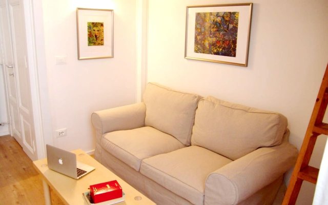 Apartment With 2 Bedrooms In Roma, With Furnished Balcony And Wifi