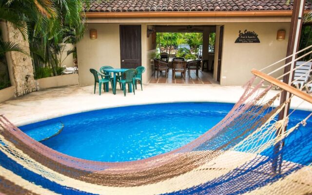 Charming Unit With Pool Sleeps 4 - Walk to Brasilito Beach