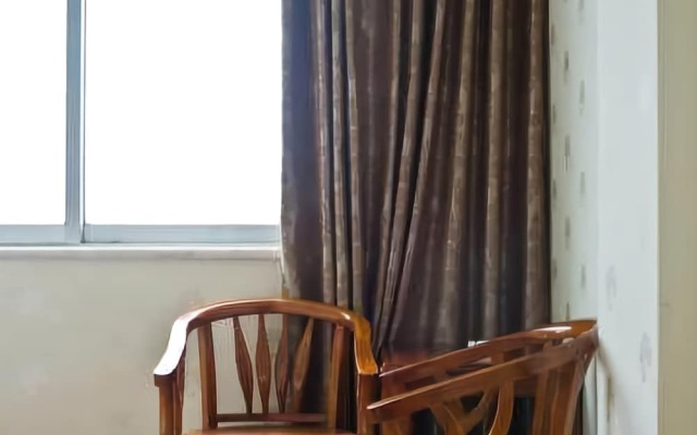 Yaris Hotel