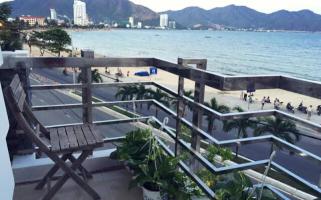 Vivid Seaside Homestay Nha Trang