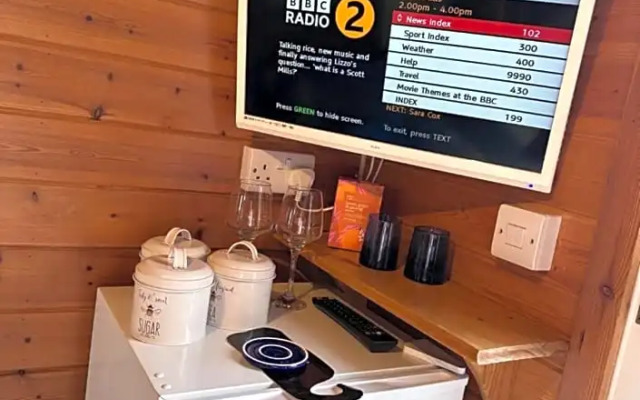 Sea and Mountain View Luxury Glamping Pods Heated