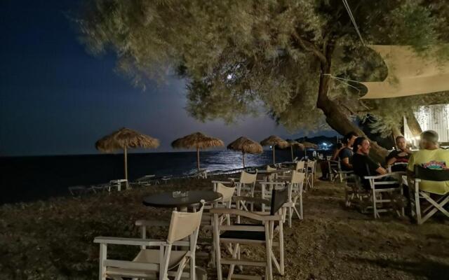 Aliki Guest House