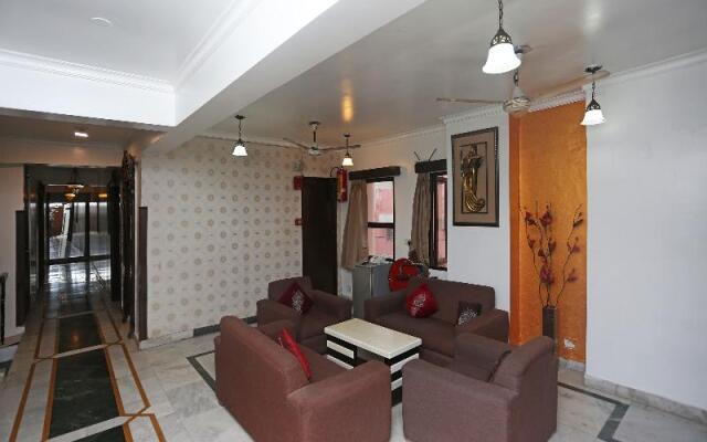OYO 497 Hotel Welcome Palace