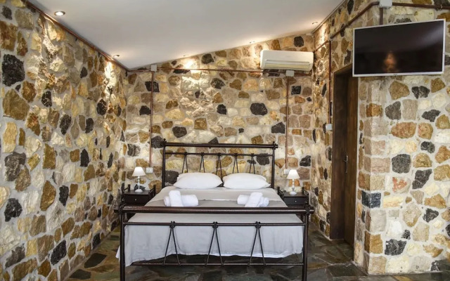 Agrilia Koromili Retreat