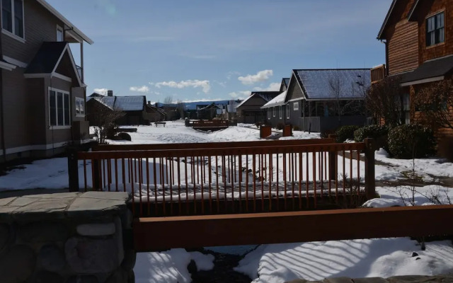 The Three Sisters Walk to Downtown Sisters