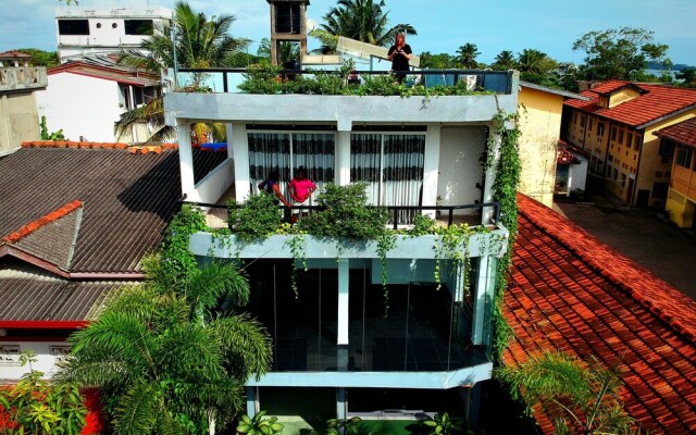 Co-Living Memories Hostel & Restaurant