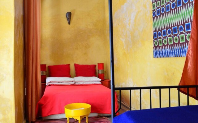 So Chic Riad