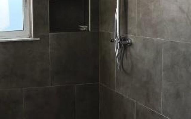 Bejart Apartment 3