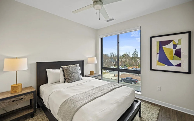 Placemakr Cathedral Heights