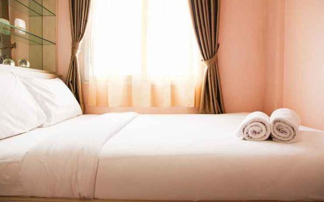 Best Price 2BR Apartment at Mutiara Bekasi By Travelio