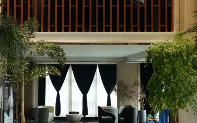 Peace Hotel – Outside – Jinan