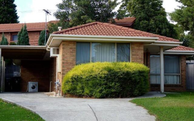 East Doncaster Anderson Creek Accommodation