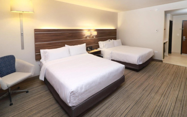 Holiday Inn Express Monterrey Fundidora by IHG