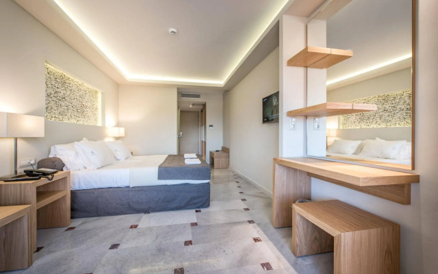 Azure Resort & Spa