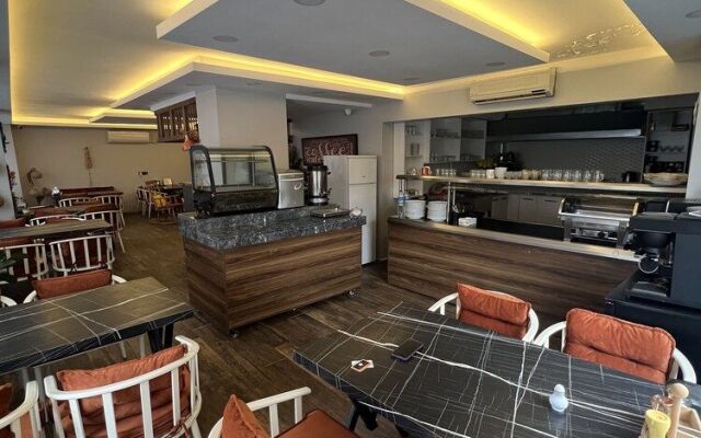 Temel Park Otel