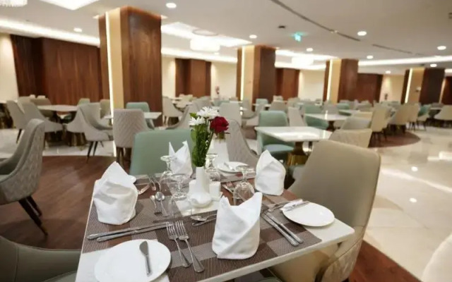 Worth Peninsula Madinah