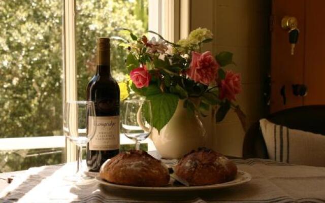 Bluff Hill Bed & Breakfast
