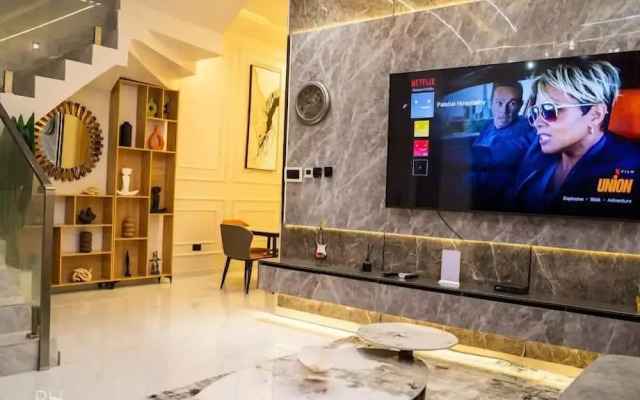 Palatial Apartments