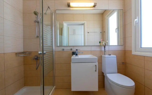 Protaras Seafront Villa Alia