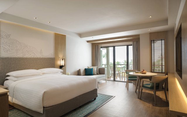 Phuket Marriott Resort & Spa, Merlin Beach