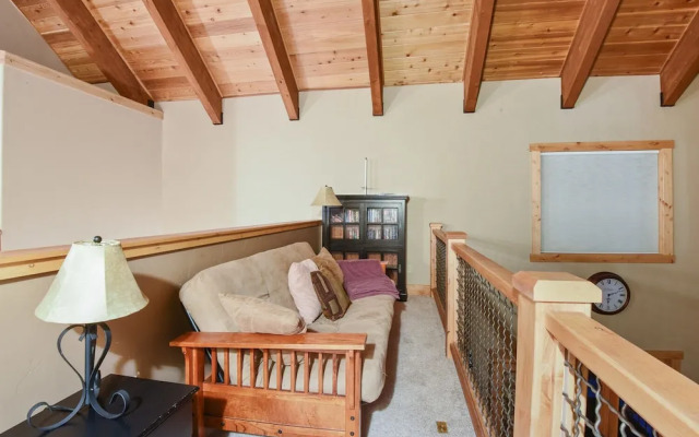 Skislope Sanctuary Close to Outdoor Activities