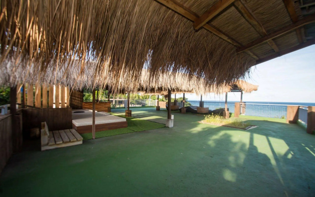 LuxeView Hotel